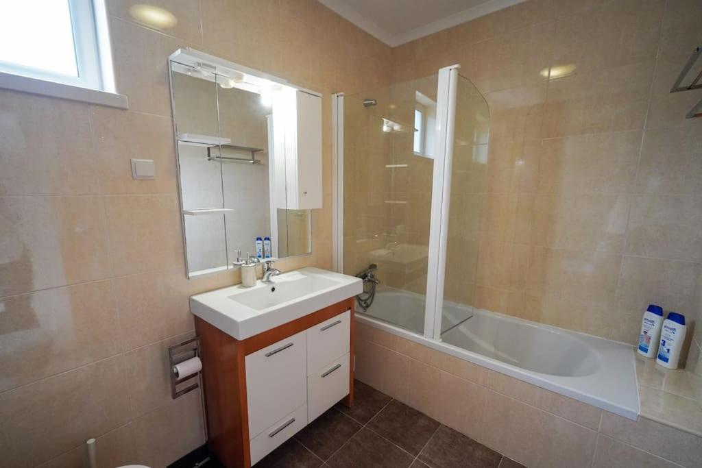 Dalila'S House Apartment Назаре Екстериор снимка